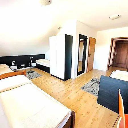 Agawa Restauracja&hotel Hotel Uszew
